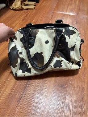 Cowhide Print Satchel Handbag - Black & Cream